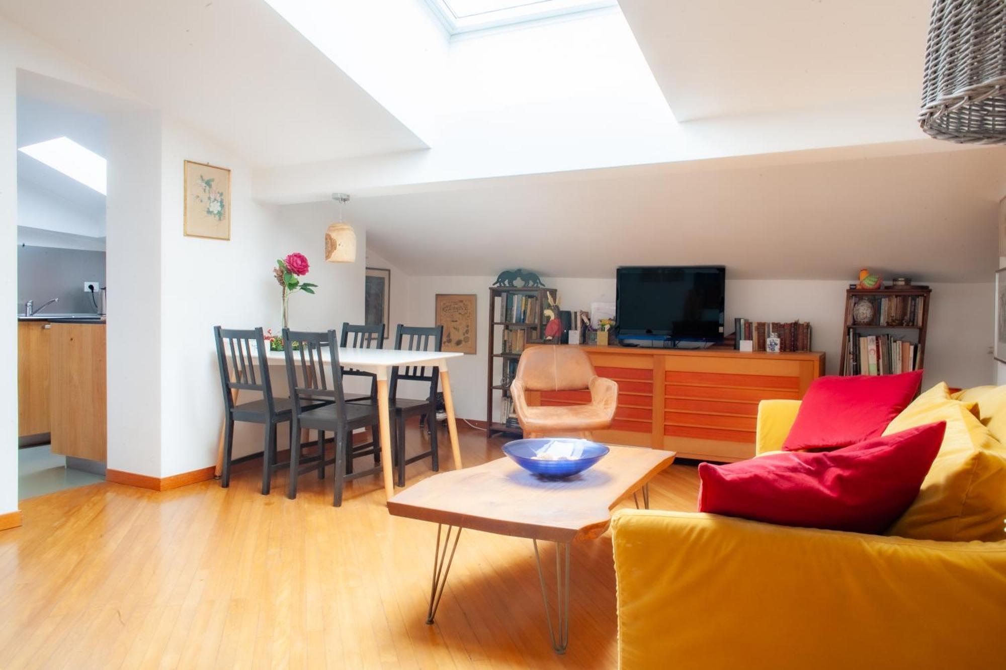 Quite&lovely Attic - Paolo Sarpi 8 - Location Appartamento *